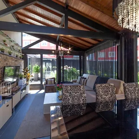 펜션 Maravillosa Vivienda Con Jardin Y Barbacoa. 미뇨