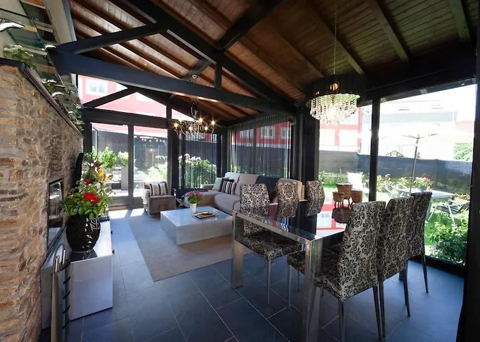 Maravillosa Vivienda Con Jardin Y Barbacoa.